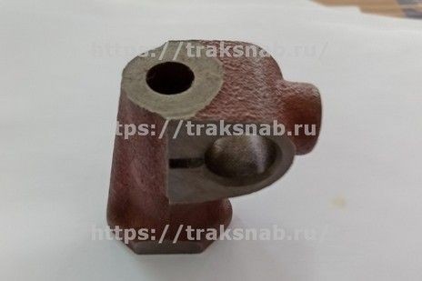 Стойка оси коромысел средняя — 1