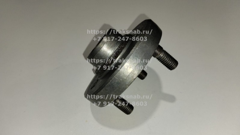 Фланец ТНВД установочный н/о (шпилечный) — 3