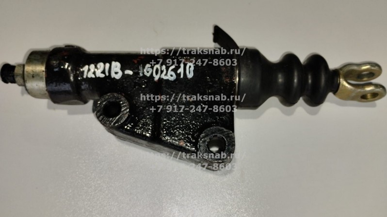 Цилиндр сцепления главный — 3