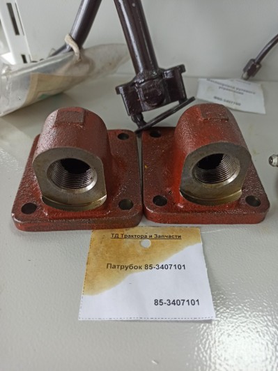 Патрубок 85-3407101