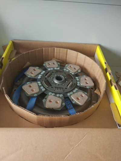 Сцепление лепестковое в сборе МТЗ (LUK)