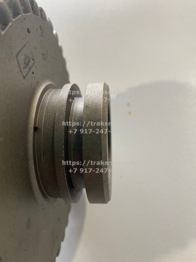 Шестерня 220-1701224